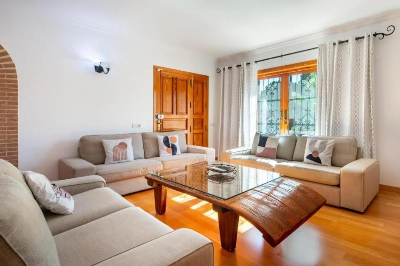 New! Villa Can Safres Raco San Rafael De Sa Creu 0*,  Espagne