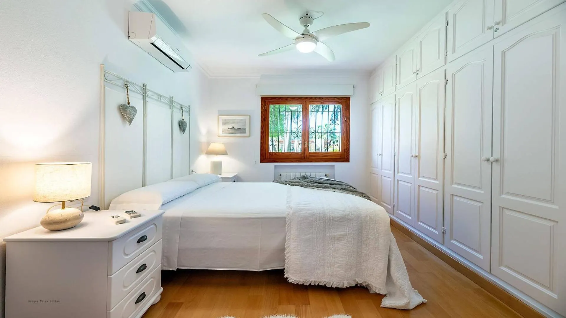 New! Villa Can Safres Raco San Rafael De Sa Creu 0*,  Espanha